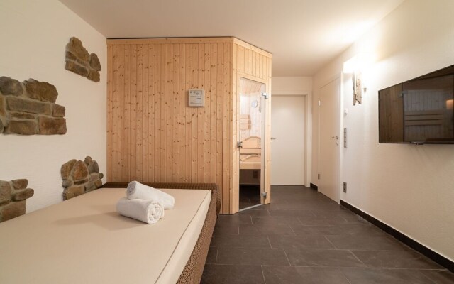 Upscale Chalet In Mauterndorf With Sauna And Ski Storage