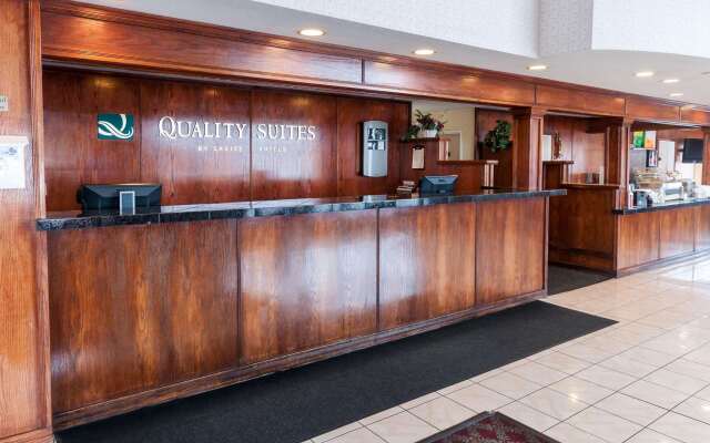 Quality Suites Albuquerque Airport