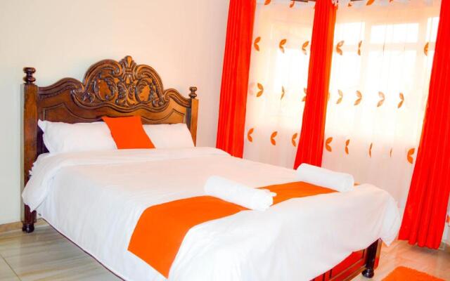 Lifestyle 2 bedroom all ensuite Opp Garden City Mall