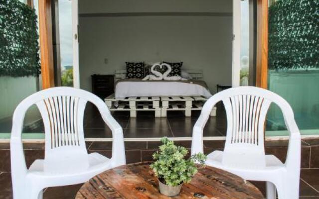 Penthouse 360⁰ Beach and Lake View