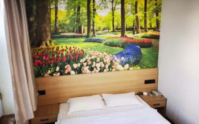 Bazhou Hezhuang Express Hotel