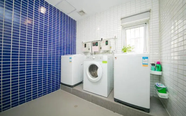 Hi inn(Nanjing Zhujiang Road)