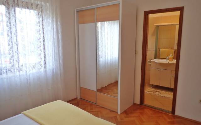 Apartments Sidro By The Sea