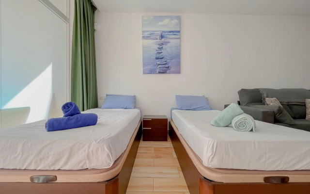 404 Apartamento con vista mar