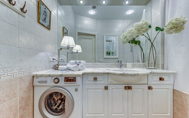 Голден Апартментс