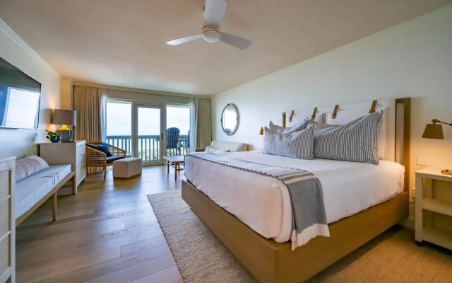 WaterColor Inn & Resort