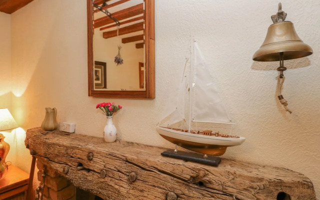 Shipwreck Cottage