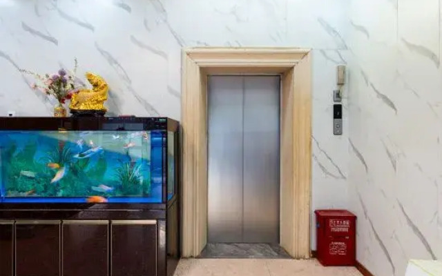 Shenzhen Jinxing Business Hotel (Dalang Commercial Area)