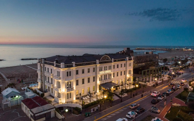 Kursaal Hotel