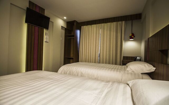 Altus Express Hotel