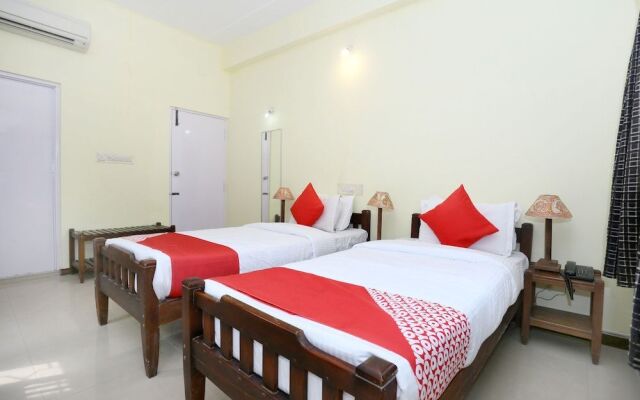 OYO 24617 Urban Spice Service Apartment