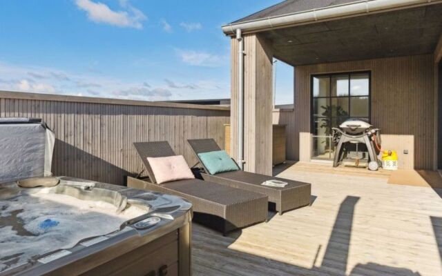 "Torben" - 950m from the sea in NW Jutland