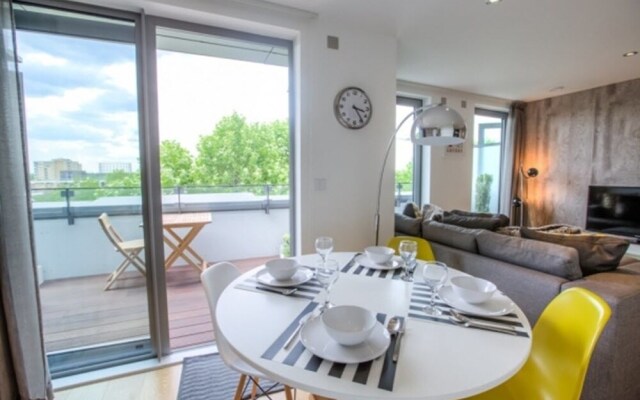 Eson2 - Bonchurch Mansion