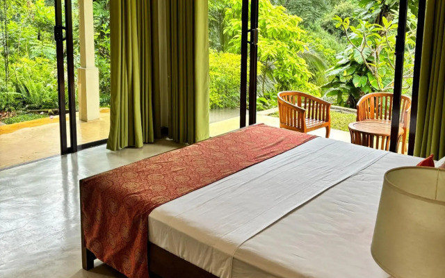 Aqua Dunhinda Villa & Nature Retreat