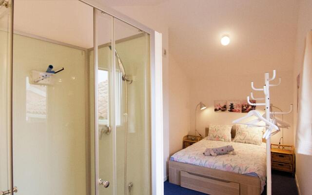 Classy Villa in Ecuras-Rouzède with Private Garden
