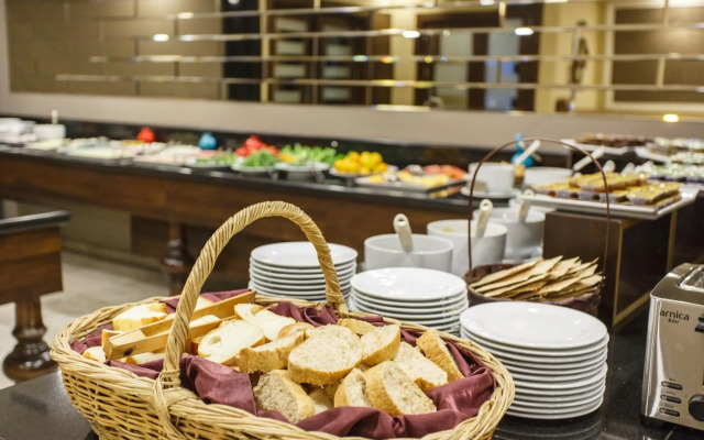 Hotel Antroyal