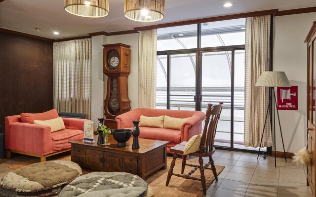 NT Place Sukhumvit Suites