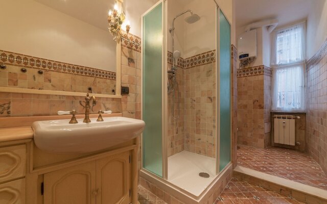 Piramide & Testaccio Design Flat