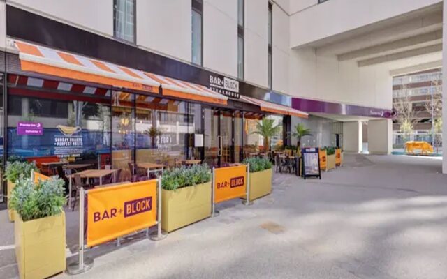 Premier Inn Birmingham City Centre Exchange Square