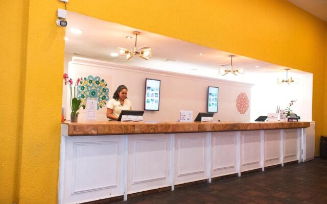 Отель All Ritmo Cancun Resort & Water Park