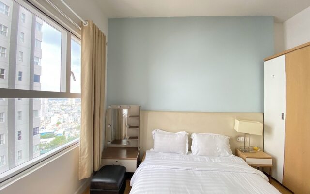 Jenny's Home in Sunrise City Building W3