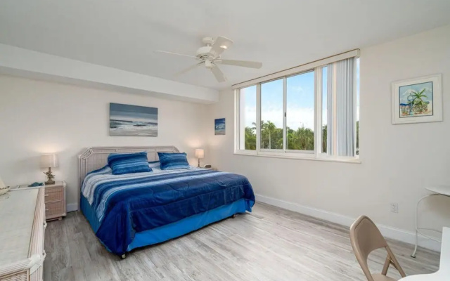 Ocean Harbor 104a by Distinctive Beach Rentals