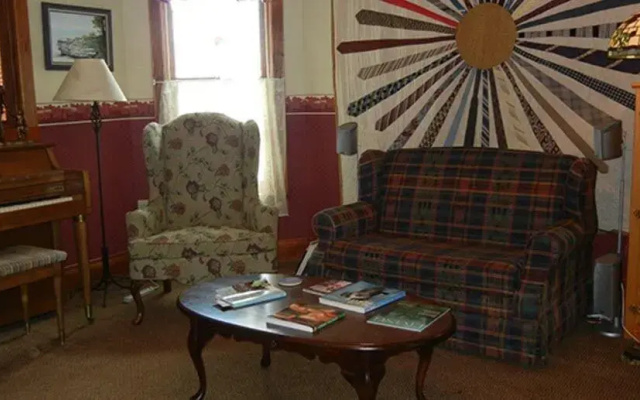The Feathered Star B&B
