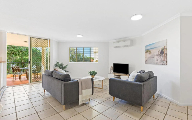 6 Parkshores Sunshine Location Location Location