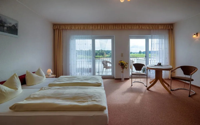 Elbterrassen zu Brambach