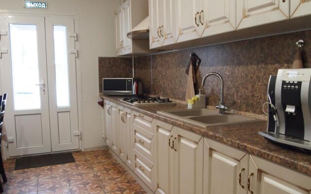 Proletarskaya, 19 Guesthouse