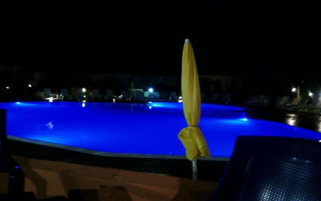 Sardinia Beach Apartments