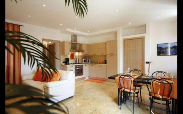 Gorgeous 1 double bedroom apartment