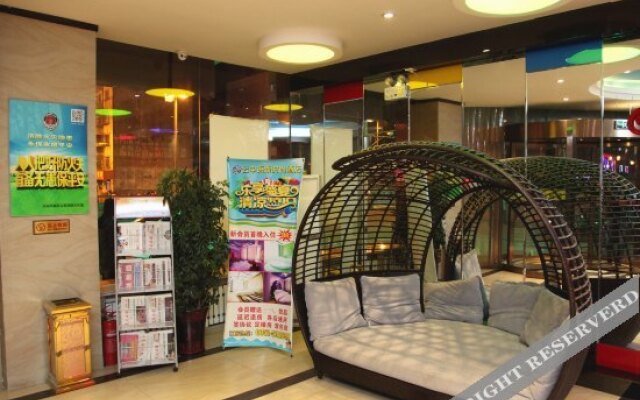 Yuxin Fashion Hotel