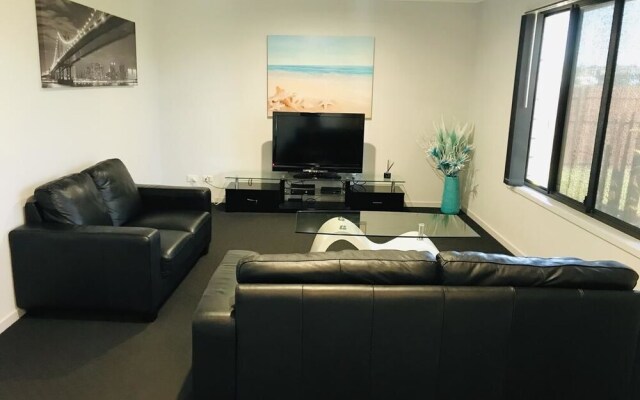 Hervey Bay Holiday Home