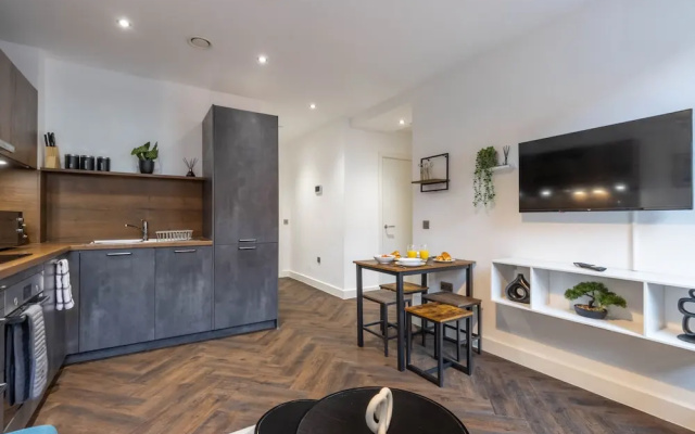 1 Bed Flat - Sleeps 4 - Pets - Parking - Wifi