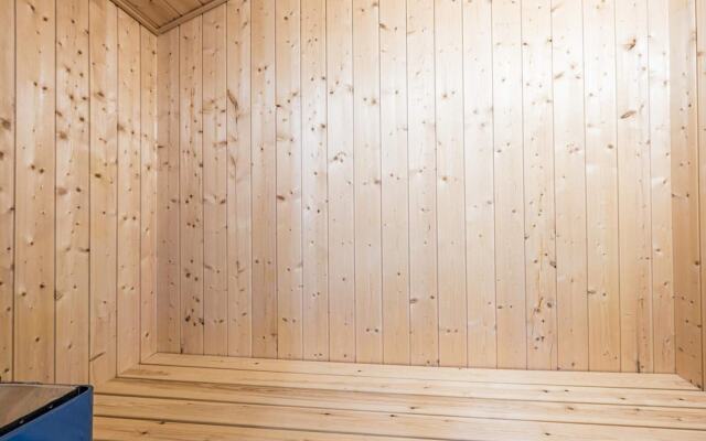 4 Person Holiday Home in Hemmet