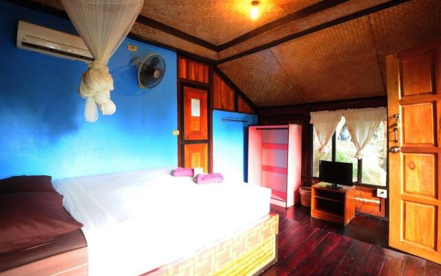 Maney Resort Phi Phi