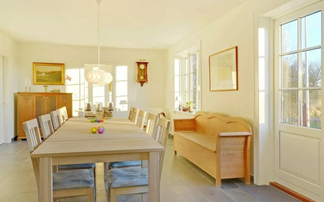 10 Person Holiday Home in Oksbol