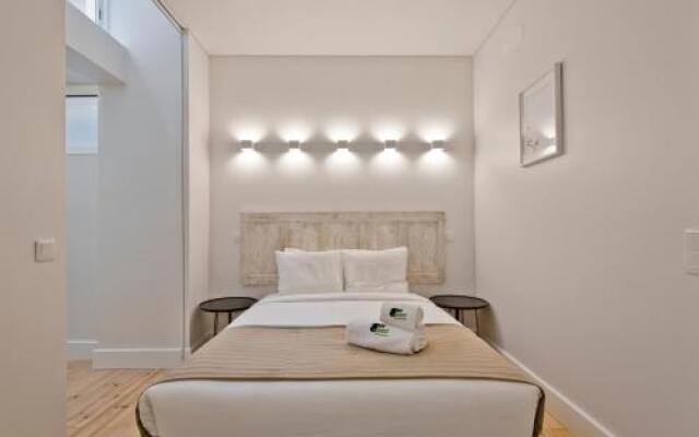 Bmyguest - Exclusive Downtown Apartment
