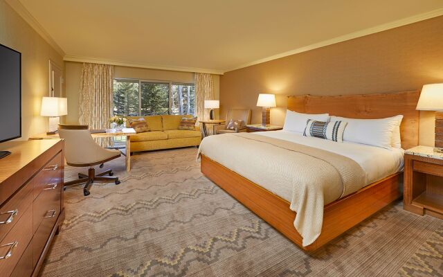 Little America Flagstaff