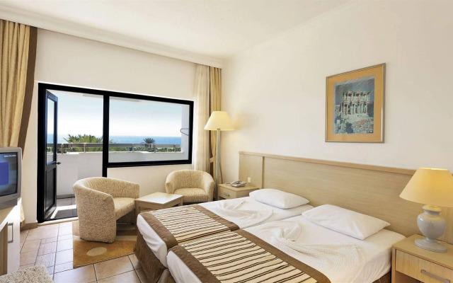 Sural Saray Hotel