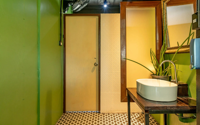 The Palm Hotel by ZUZU