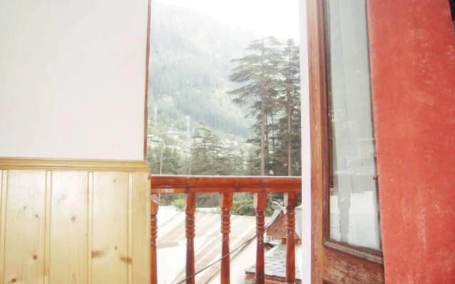Hotel Rock Regency, Manali