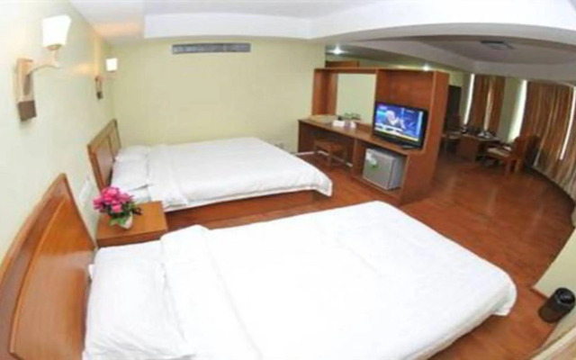 Shwe Phyu Hotel