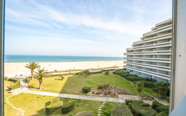 LES TROIS MaTS 12471