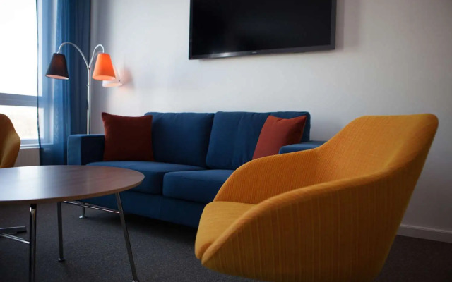 Best Western Hotel River C