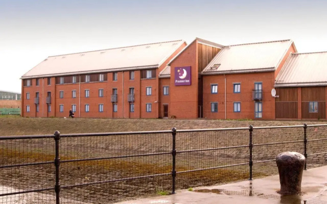 Premier Inn Edinburgh Leith Waterfront