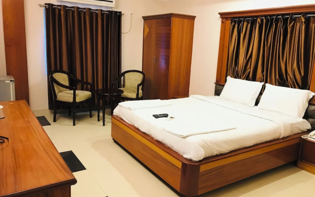 Naveed Residency
