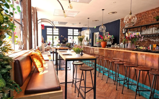 Chasse Hotel