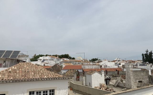 Beautiful 3-bed House in Tavira In the City Center
